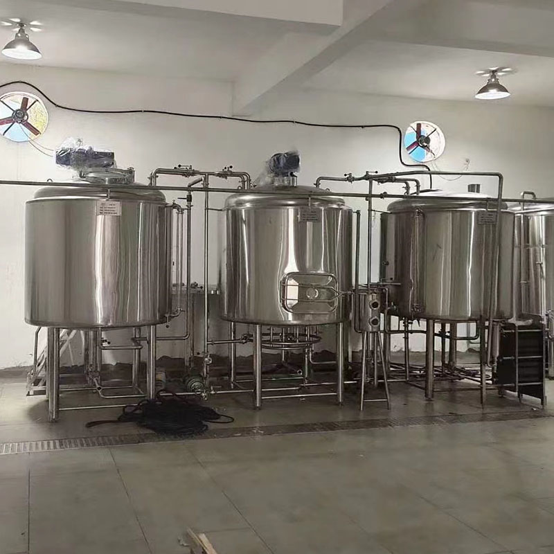 乌马河精酿啤酒设备厂—如何延长精酿啤酒设备的使用寿命